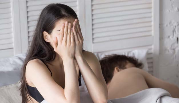 ¿Por qué las mujeres sufren dolor durante las relaciones sexuales?