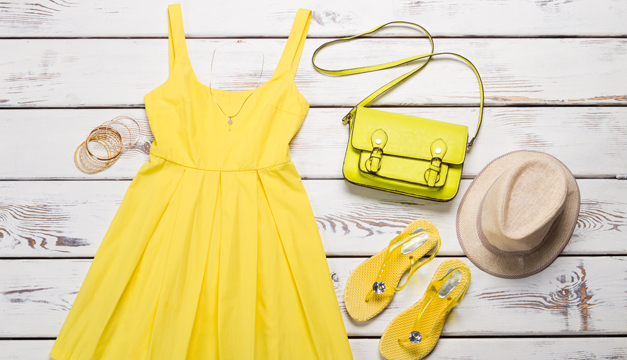 Mira cómo puedes incluir el amarillo en tu outfit
