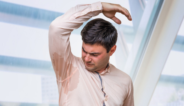 ¿Sudas en exceso? Puedes padecer hiperhidrosis