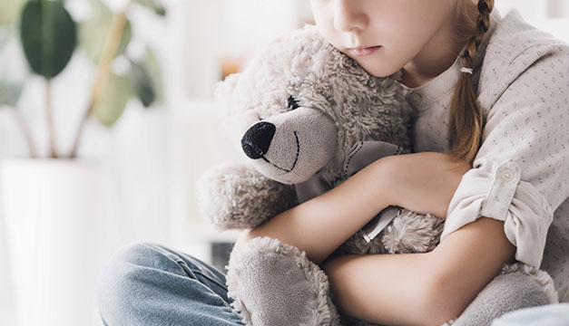 6 señales de la carencia afectiva en los niños