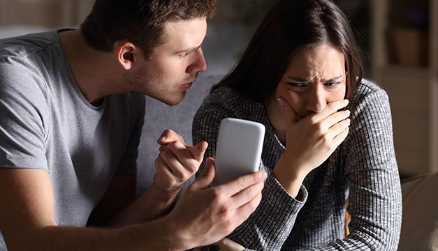 5 señales de celos enfermizos en una relación