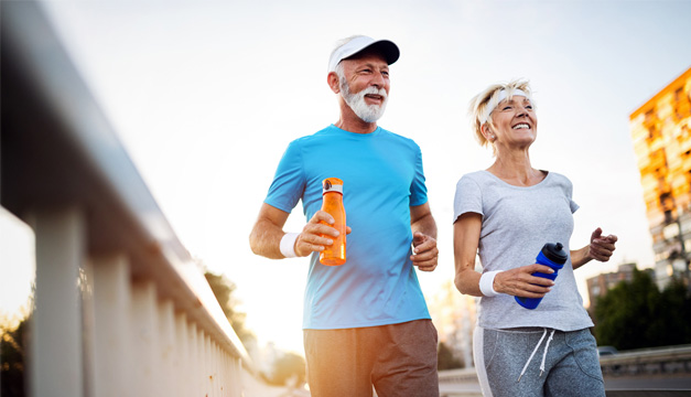 La actividad física es esencial para las personas mayores