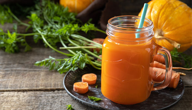 El jugo de zanahoria y sus múltiples beneficios