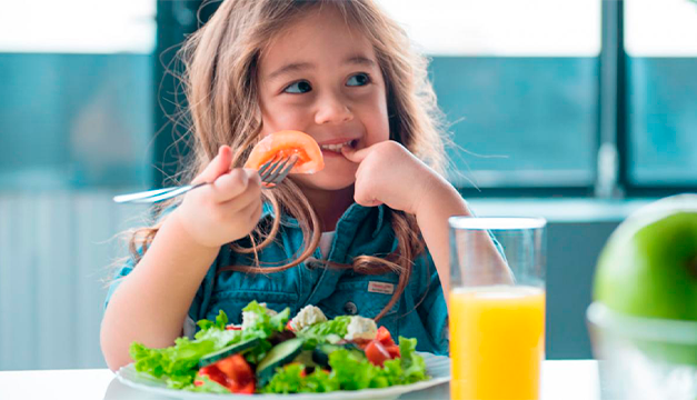 Una mala nutrición podría afectar la flora intestinal de tus hijos