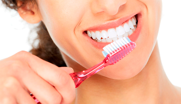 5 hábitos para cuidar de tus dientes y mantener tu boca sana